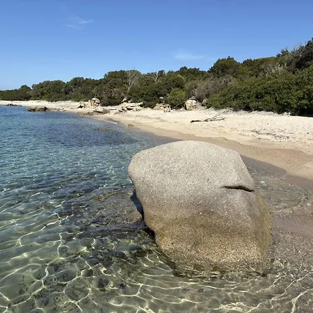 Chez Claudine & Adrien Holiday home Figari (Corsica)