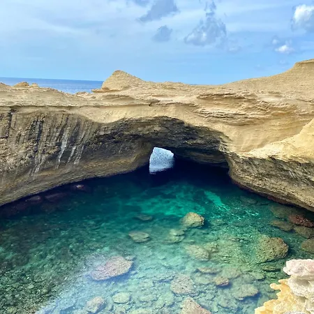 Chez Claudine & Adrien * Figari (Corsica)