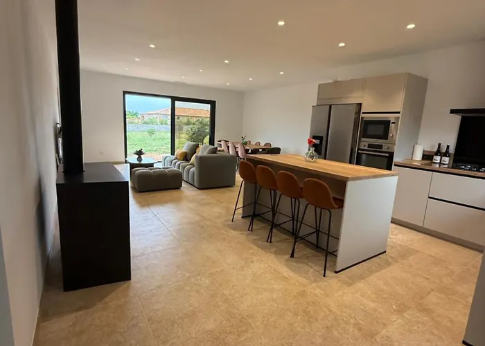 Chez Claudine & Adrien Semesterbostad Figari (Corsica)